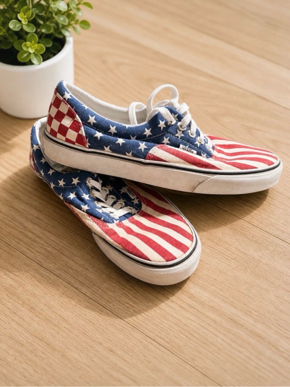 Vans Era USA Flag Sneakers Mens 10 Womens 11.5 Red White Blue Stars Stripes